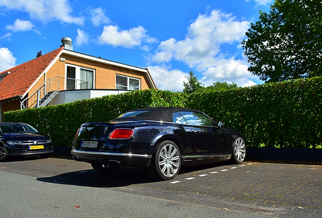 Bentley Continental GTC 2016