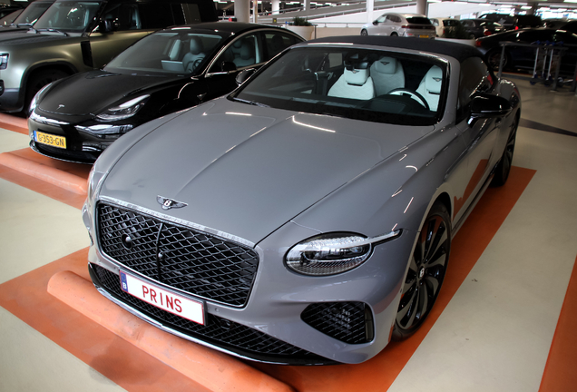 Bentley Continental GTC Black Edition 2025