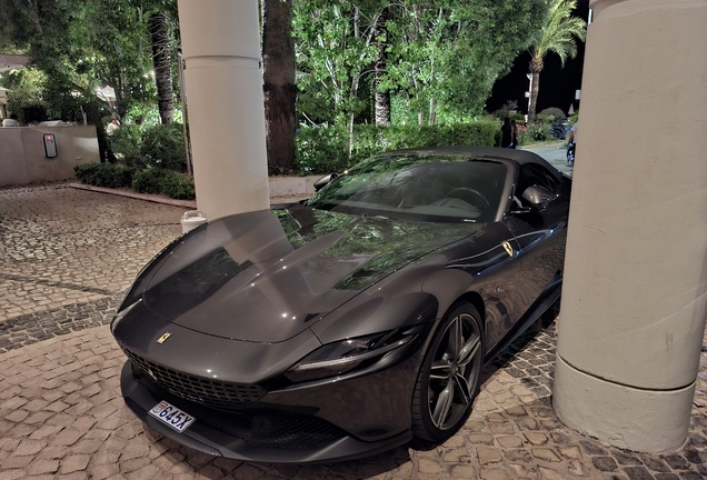 Ferrari Roma Spider