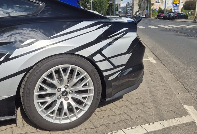 Ford Mustang GT 2015