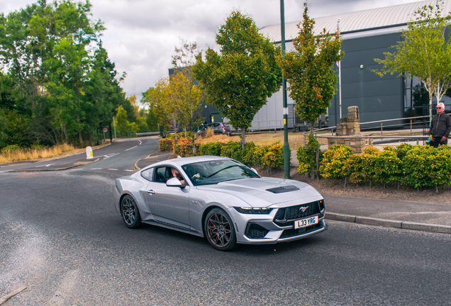 Ford Mustang GT 2024