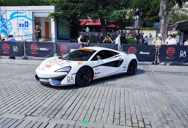 McLaren 570S