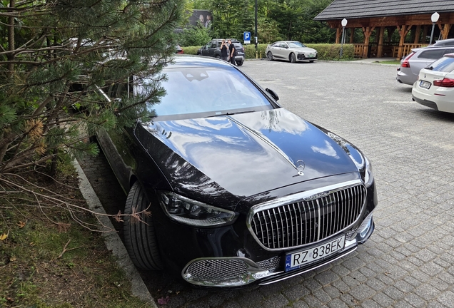 Mercedes-Maybach S 680 X223