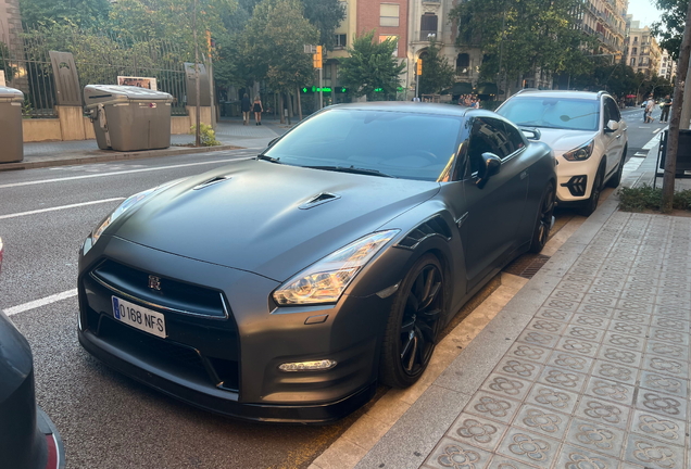 Nissan GT-R 2012