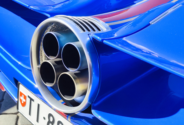 Pagani Utopia