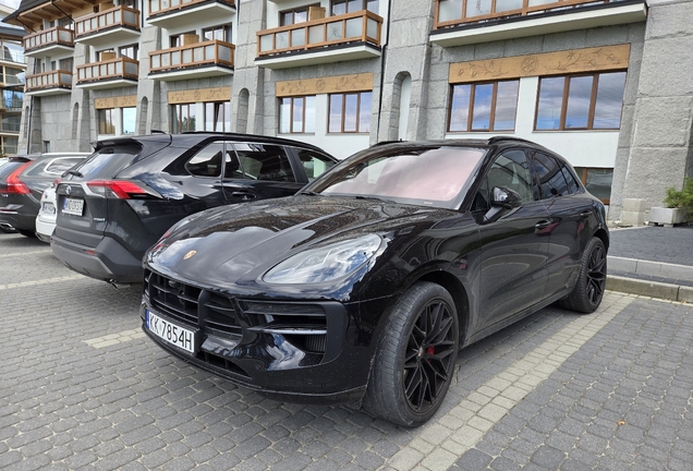 Porsche 95B Macan GTS MkI