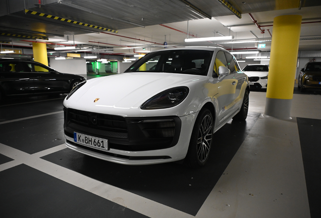 Porsche 95B Macan GTS MkIII