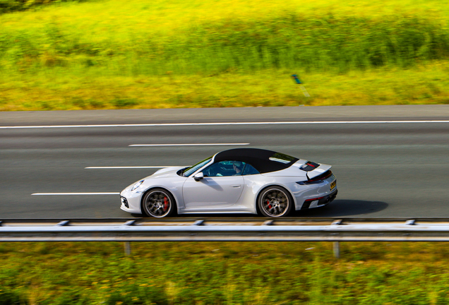 Porsche 992 Carrera 4S Cabriolet MkI