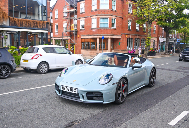 Porsche 992 Carrera 4S Cabriolet MkII