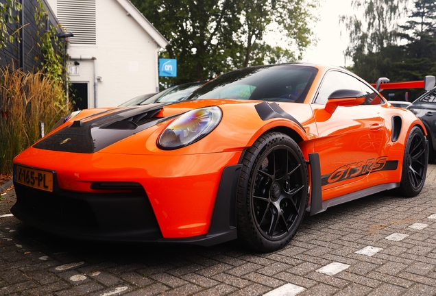 Porsche 992 GT3 RS MkI Weissach Package