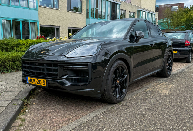 Porsche Cayenne Coupé Turbo E-Hybrid