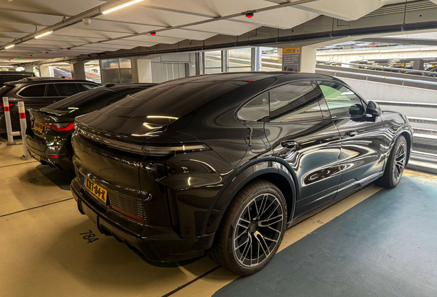 Porsche Cayenne Turbo Coupé Electric