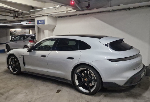 Porsche Taycan GTS Sport Turismo MkI