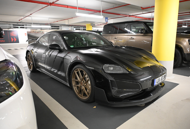 Porsche Taycan Turbo GT Weissach Package