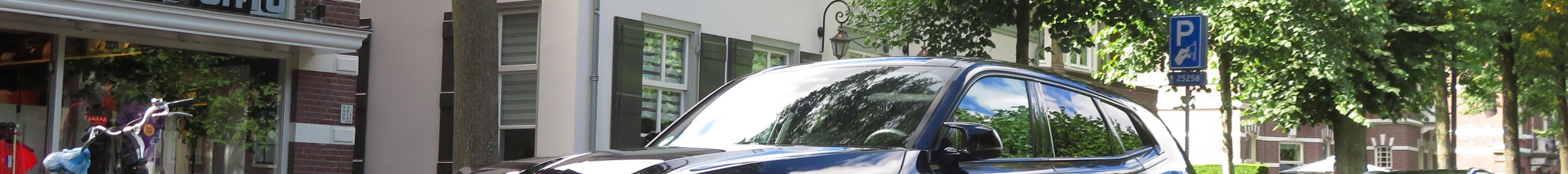 BMW XM G09