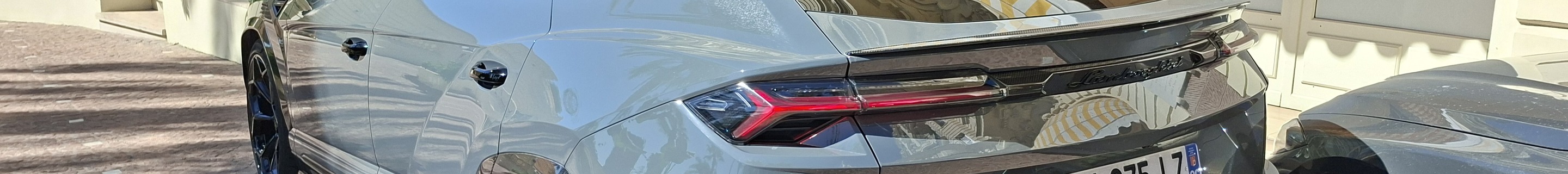 Lamborghini Urus Performante