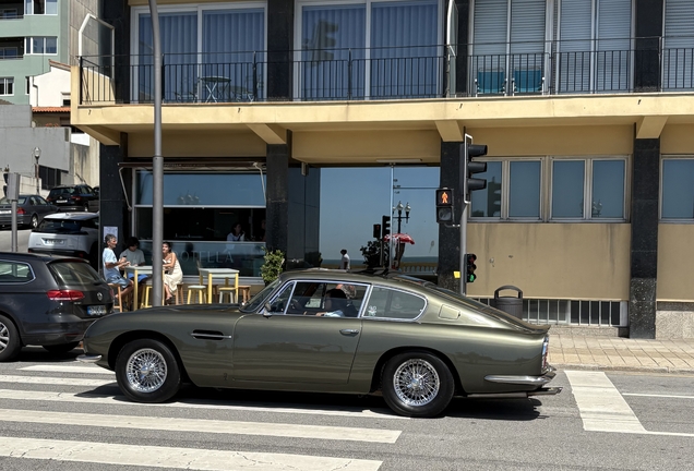 Aston Martin DB6 MKI