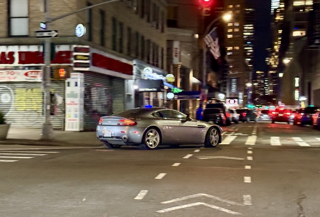 Aston Martin V8 Vantage