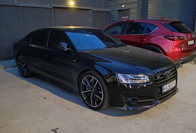 Audi S8 D4 Plus