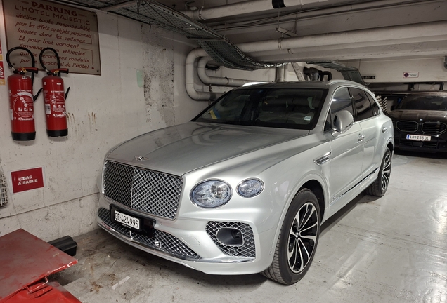 Bentley Bentayga V8 2021