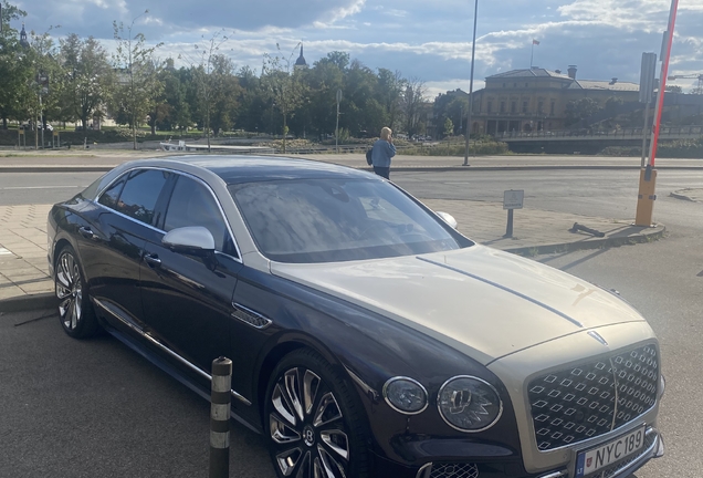 Bentley Flying Spur Mulliner 2025