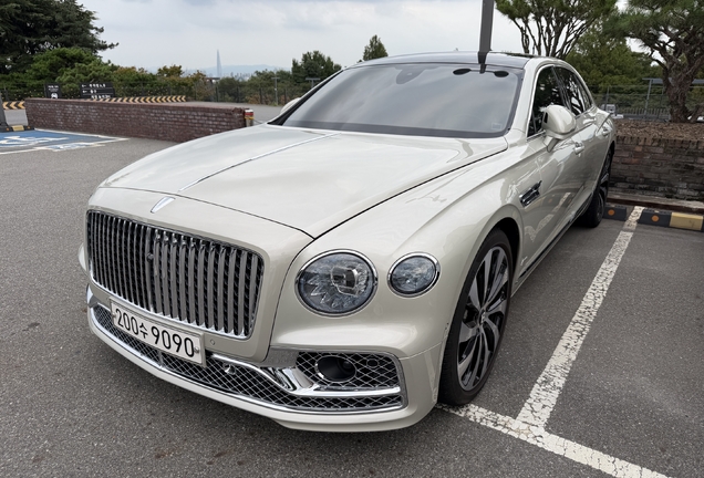 Bentley Flying Spur V8 Azure