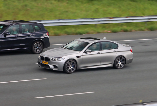 BMW M5 F10 30 Jahre Edition
