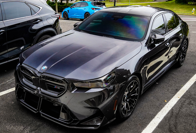 BMW M5 G90