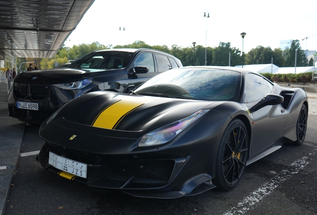 Ferrari 488 Pista