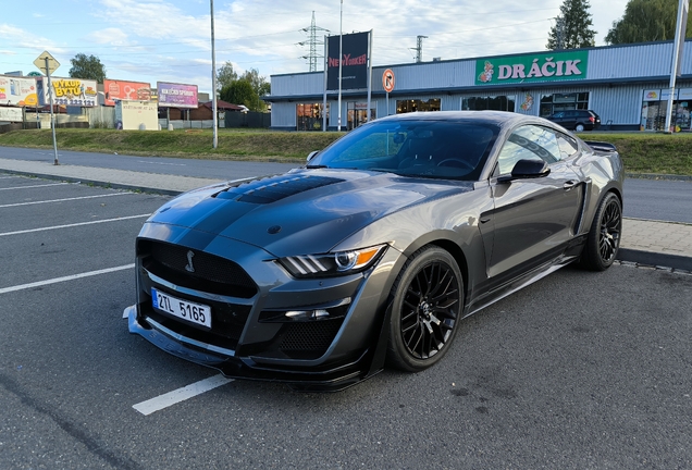 Ford Mustang GT 2015