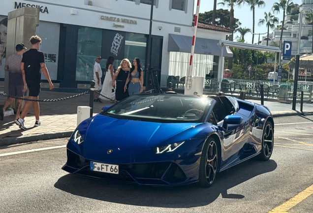 Lamborghini Huracán LP640-4 EVO Spyder