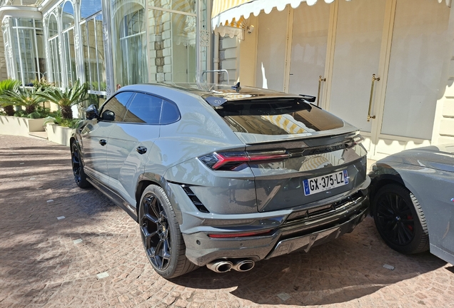Lamborghini Urus Performante