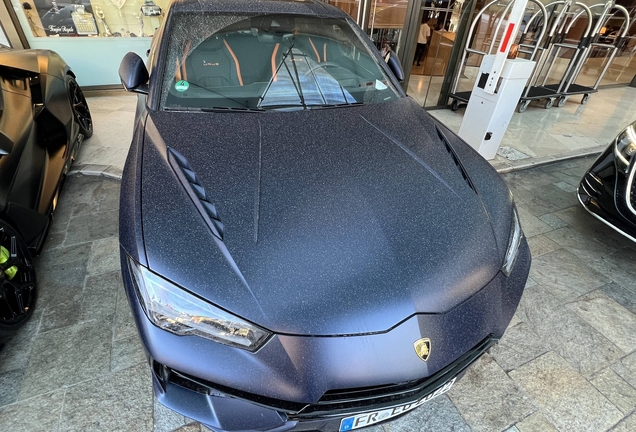 Lamborghini Urus S