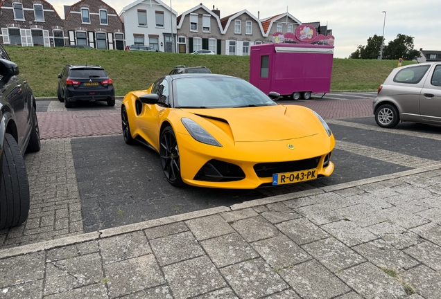 Lotus Emira