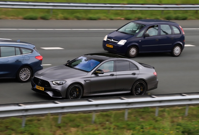 Mercedes-AMG E 63 S W213 Final Edition