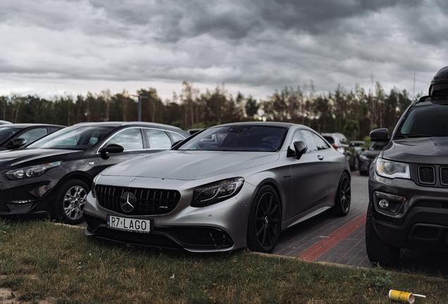Mercedes-AMG S 63 Coupé C217