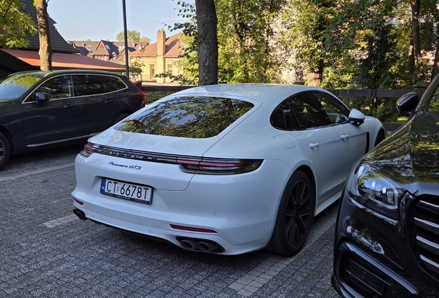 Porsche 971 Panamera GTS MkI