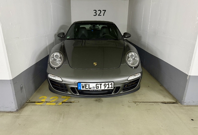 Porsche 997 Carrera GTS