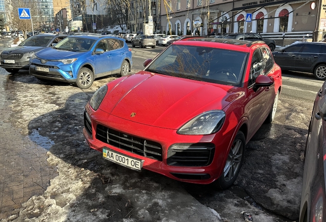 Porsche 9YA Cayenne GTS MkI