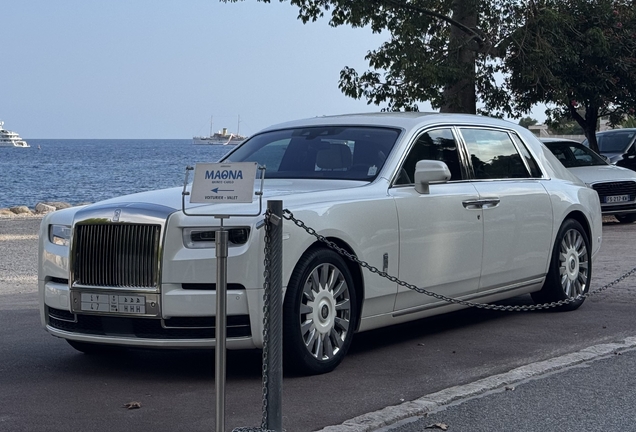 Rolls-Royce Phantom VIII EWB