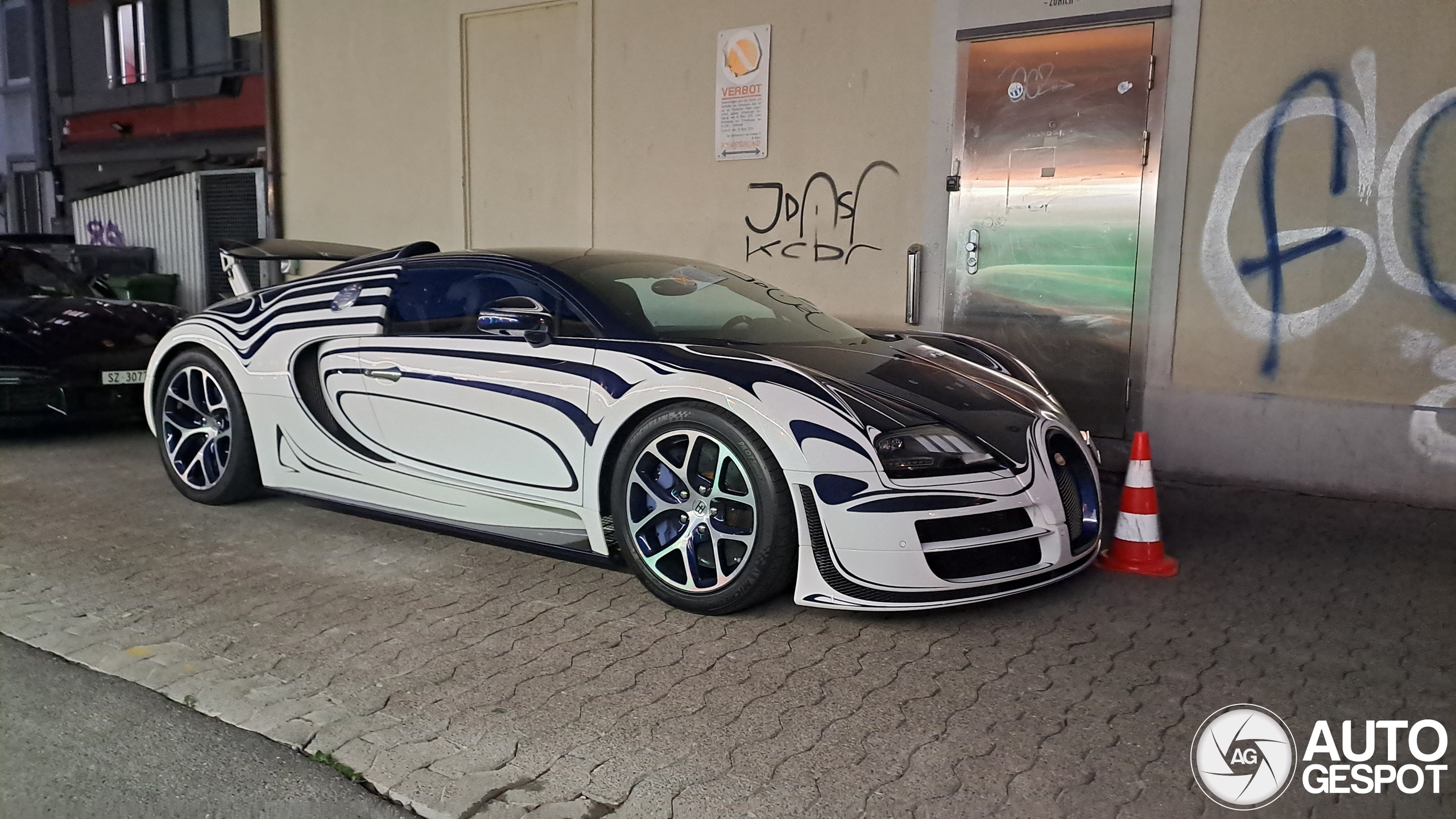 Bugatti Veyron 16.4 Grand Sport Vitesse
