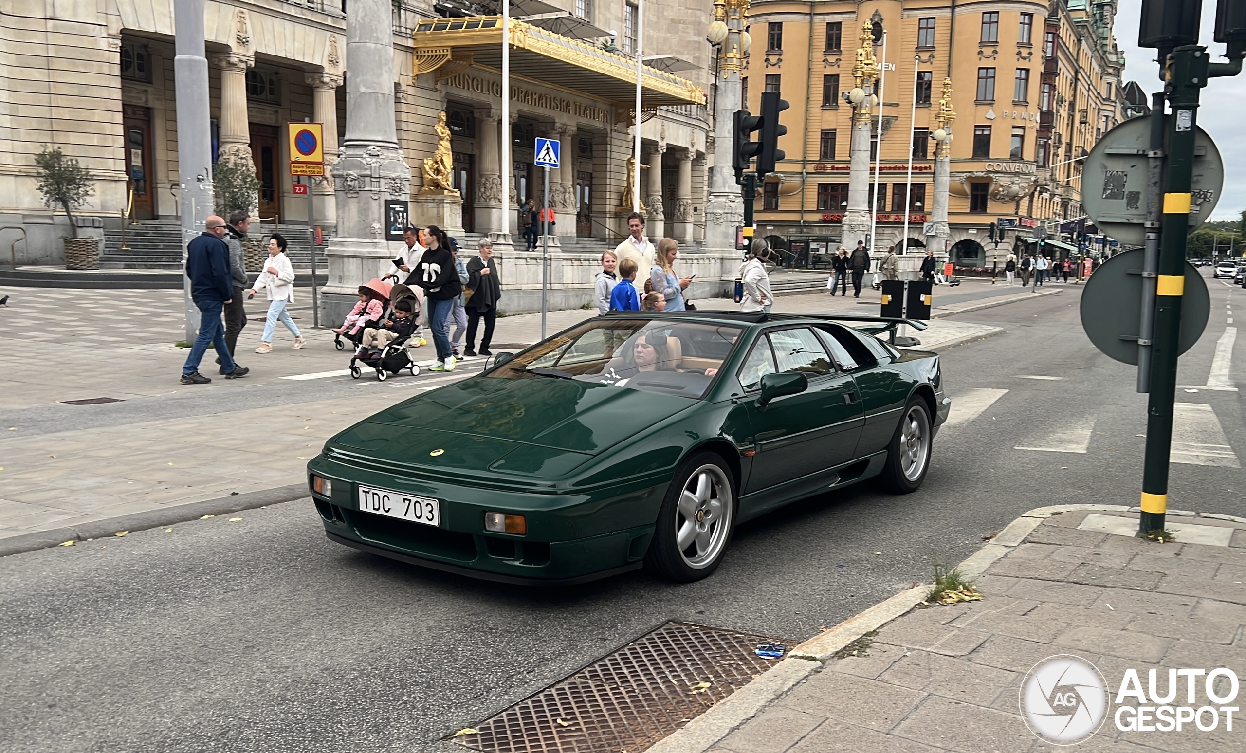 Lotus Esprit Turbo SE Highwing