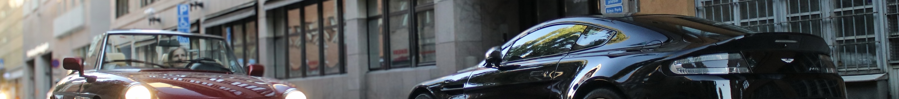 Aston Martin V8 Vantage N430