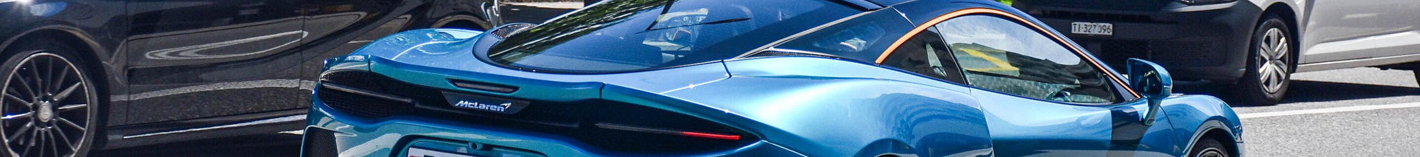 McLaren GT