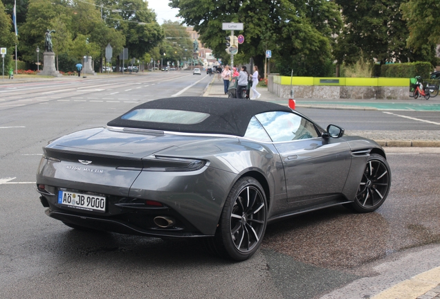 Aston Martin DB11 V8 Volante