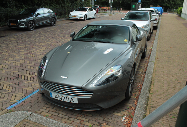 Aston Martin DB9 Volante 2013