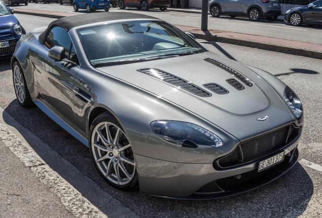 Aston Martin V12 Vantage S Roadster
