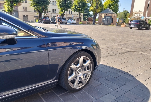 Bentley Continental GTC
