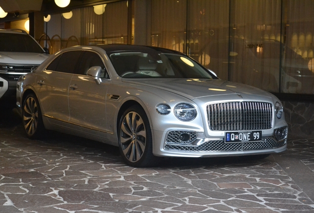 Bentley Flying Spur V8 Azure