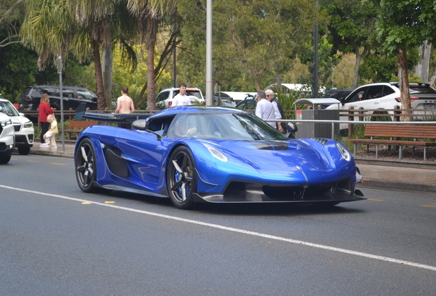 Koenigsegg Jesko Attack